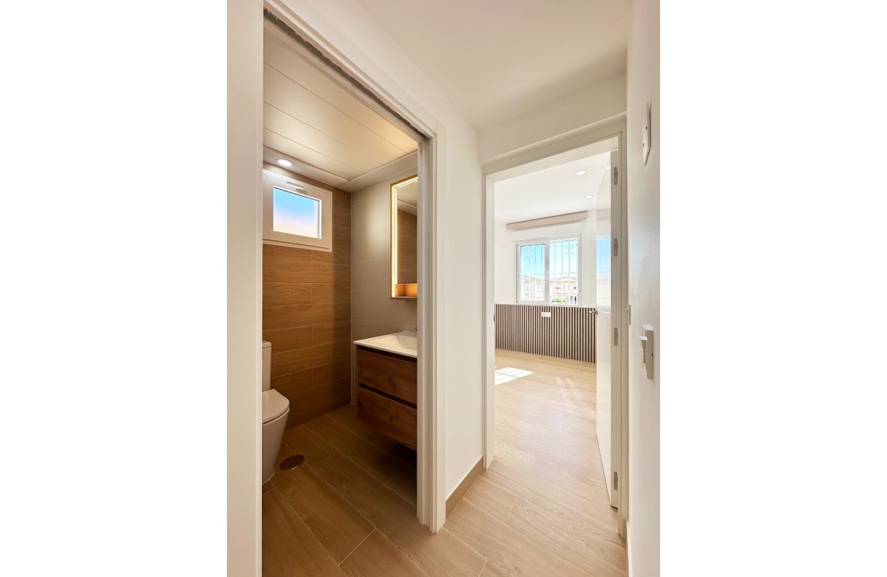 Resale - Apartment / flat - Orihuela Costa - Costa Blanca