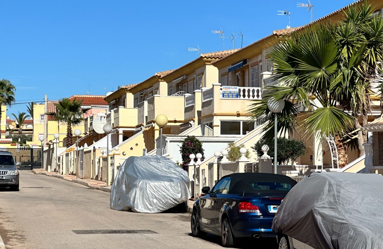 Resale - Apartment / flat - Orihuela Costa - Costa Blanca