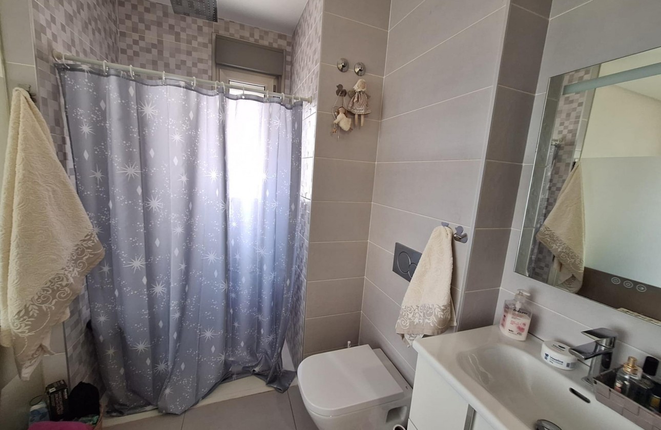 Reventa - Apartamento / piso - Orihuela Costa - Los Dolses