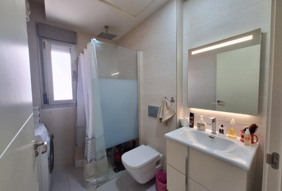 Reventa - Apartamento / piso - Orihuela Costa - Los Dolses