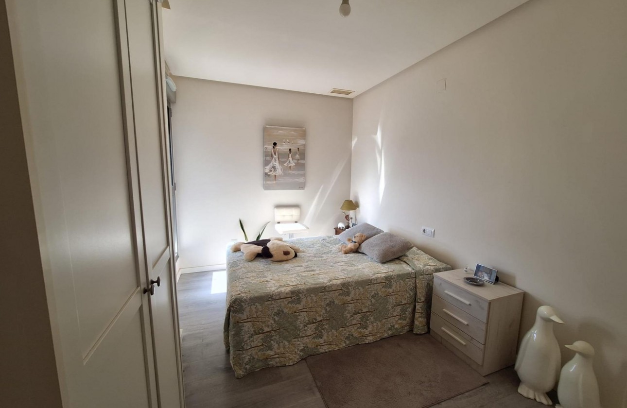 Reventa - Apartamento / piso - Orihuela Costa - Los Dolses