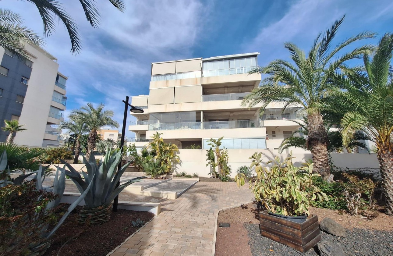 Reventa - Apartamento / piso - Orihuela Costa - Los Dolses