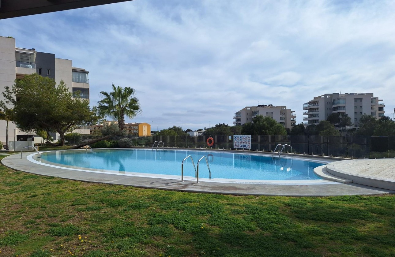 Reventa - Apartamento / piso - Orihuela Costa - Los Dolses