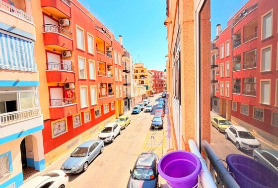 Resale - Apartment / flat - Torrevieja - Playa del Cura