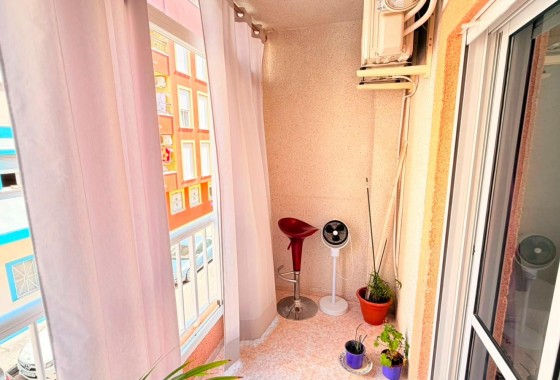 Resale - Apartment / flat - Torrevieja - Playa del Cura