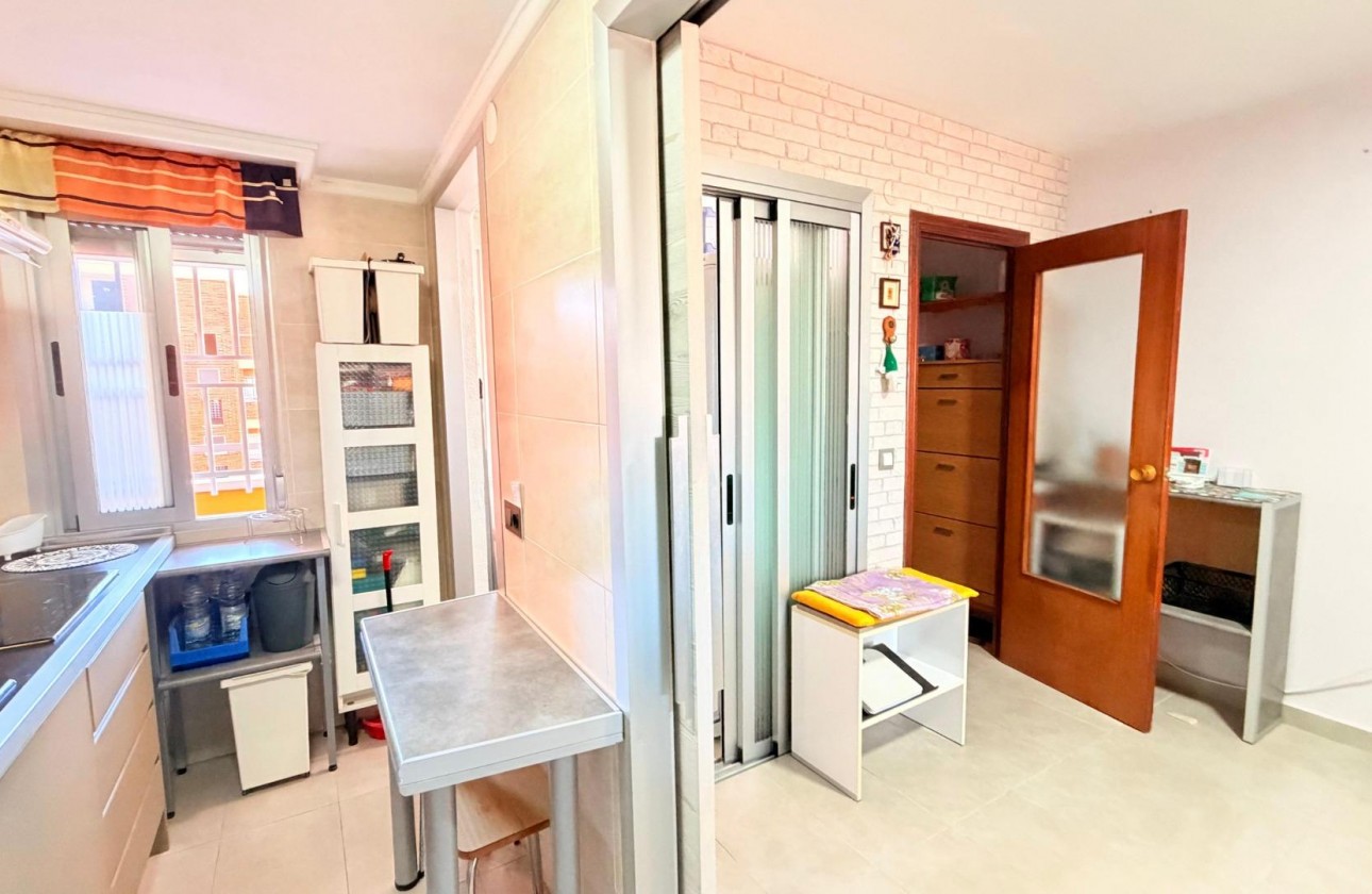 Revente - Appartement - Torrevieja - playa de los naufragos