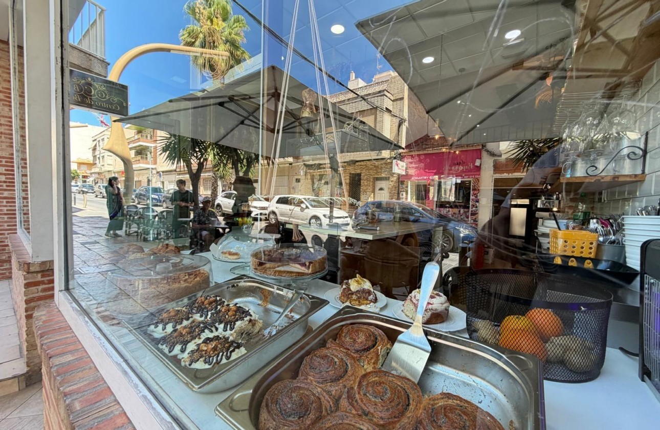 Resale - Commercial - Torrevieja - Centro
