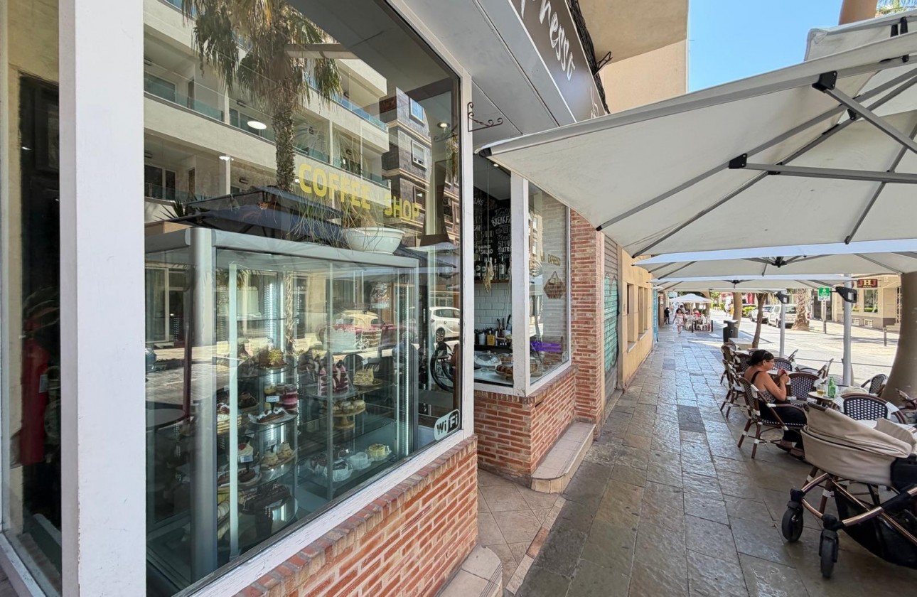 Resale - Commercial - Torrevieja - Centro