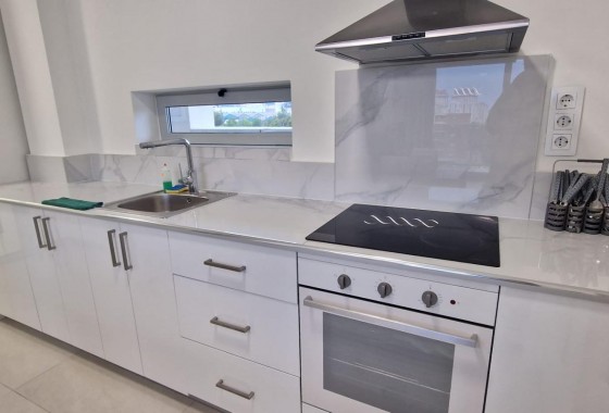 Resale - Apartment / flat - Finestrat - Cala de Finestrat