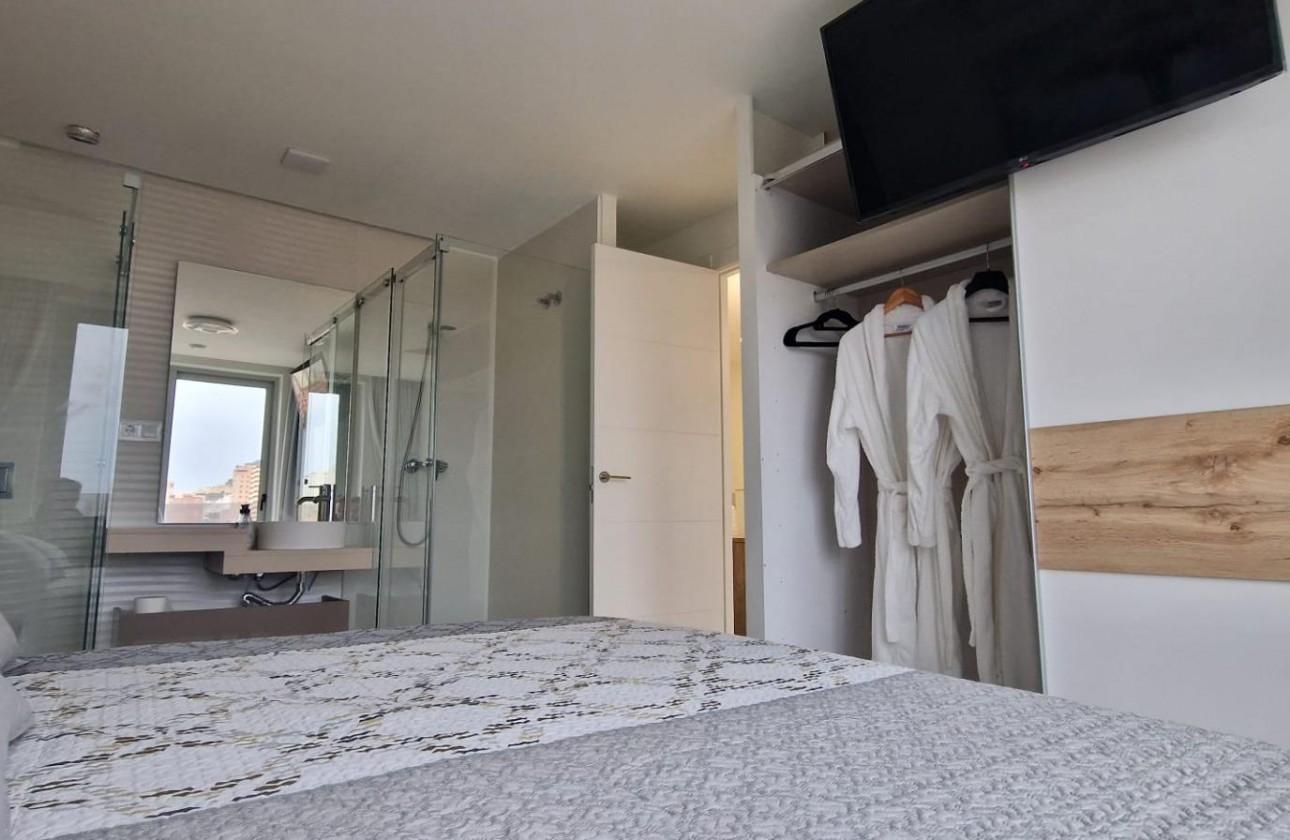 Resale - Apartment / flat - Finestrat - Cala de Finestrat