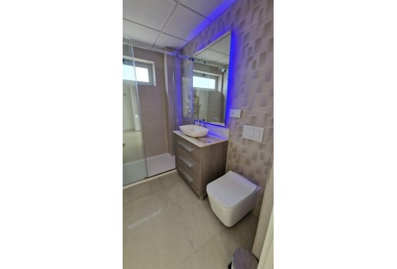 Resale - Apartment / flat - Finestrat - Cala de Finestrat