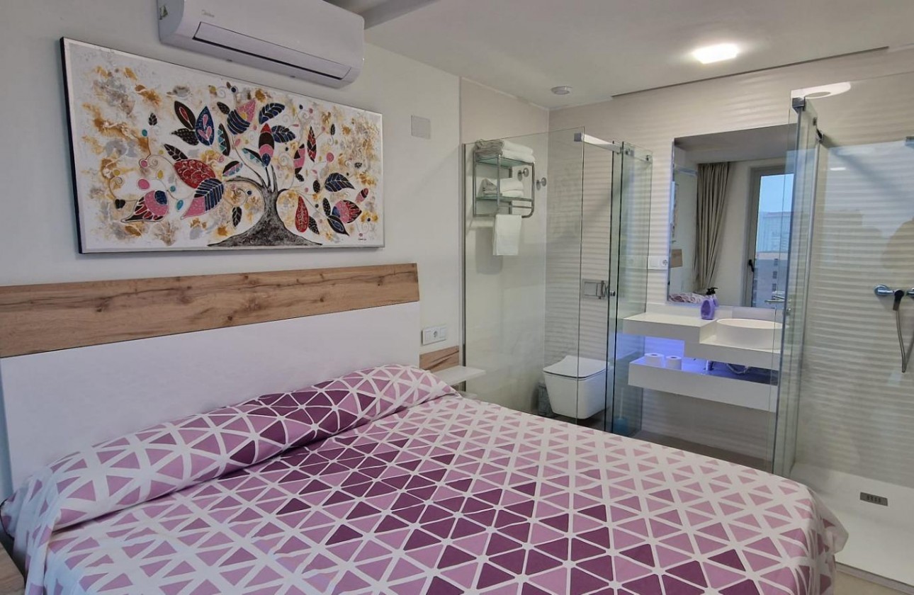 Resale - Apartment / flat - Finestrat - Cala de Finestrat