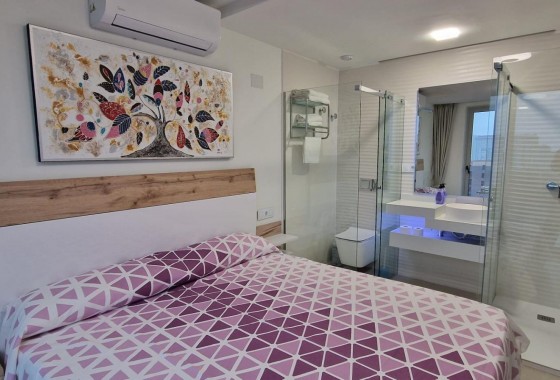 Resale - Apartment / flat - Finestrat - Cala de Finestrat