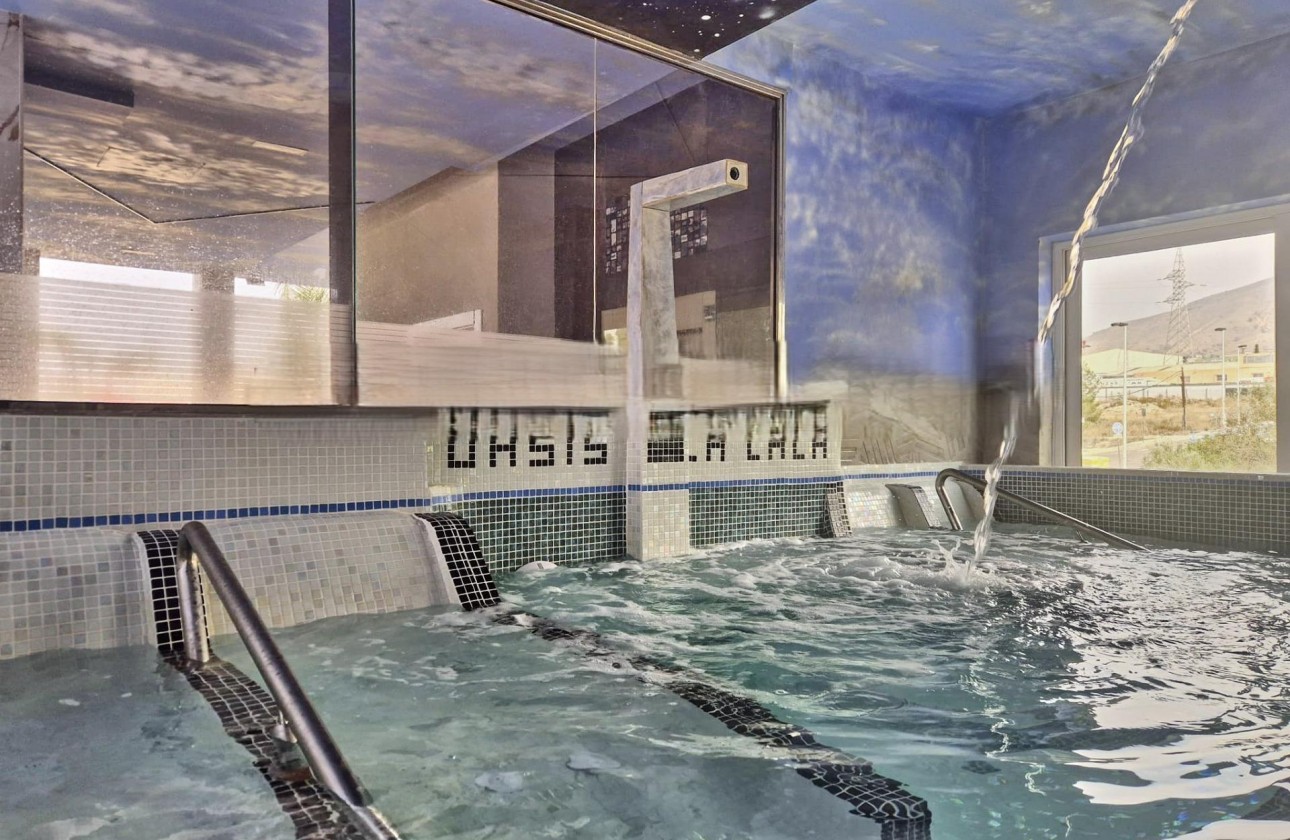 Resale - Apartment / flat - Finestrat - Cala de Finestrat