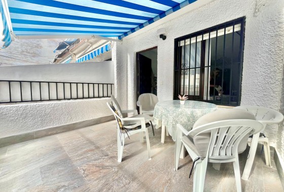 Resale - Apartment / flat - Torrevieja - Playa de los Locos
