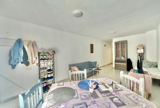 Resale - Apartment / flat - Torrevieja - Playa de los Locos