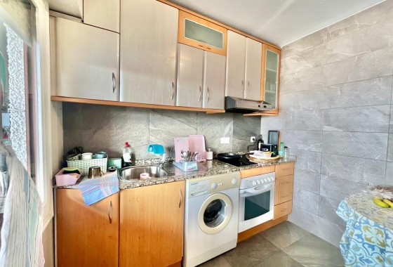 Resale - Apartment / flat - Torrevieja - Playa de los Locos