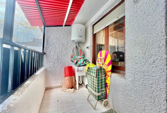 Resale - Apartment / flat - Torrevieja - Playa de los Locos