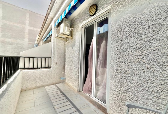Resale - Apartment / flat - Torrevieja - Playa de los Locos