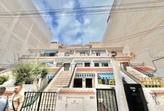 Resale - Apartment / flat - Torrevieja - Playa de los Locos