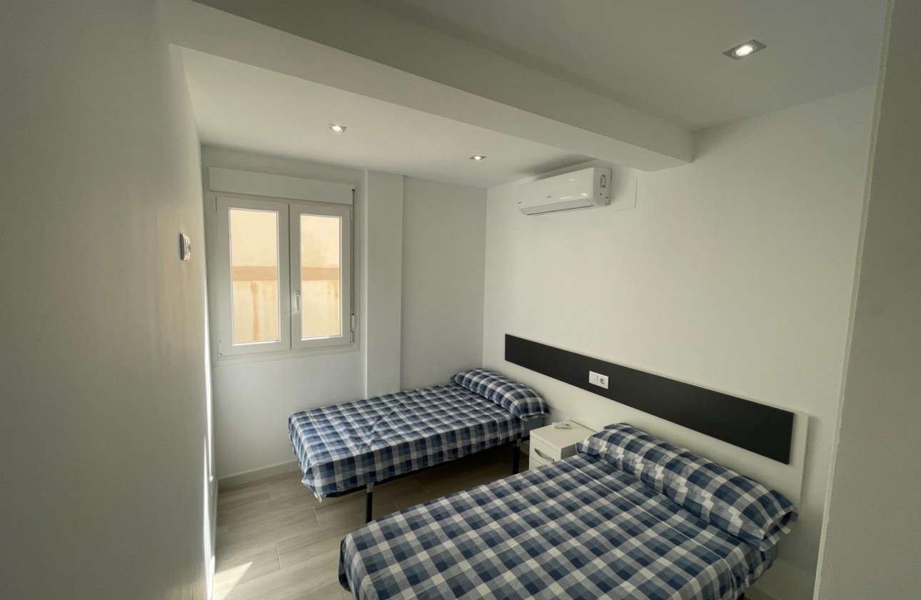 Resale - Bungalow - Orihuela Costa - La Regia