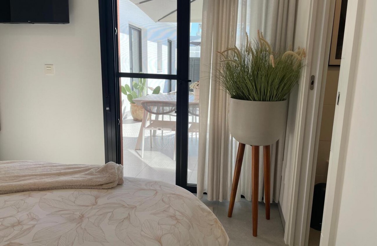 Reventa - Chalet - Roldan - Torre Pachecco