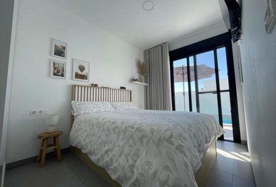 Reventa - Chalet - Roldan - Torre Pachecco