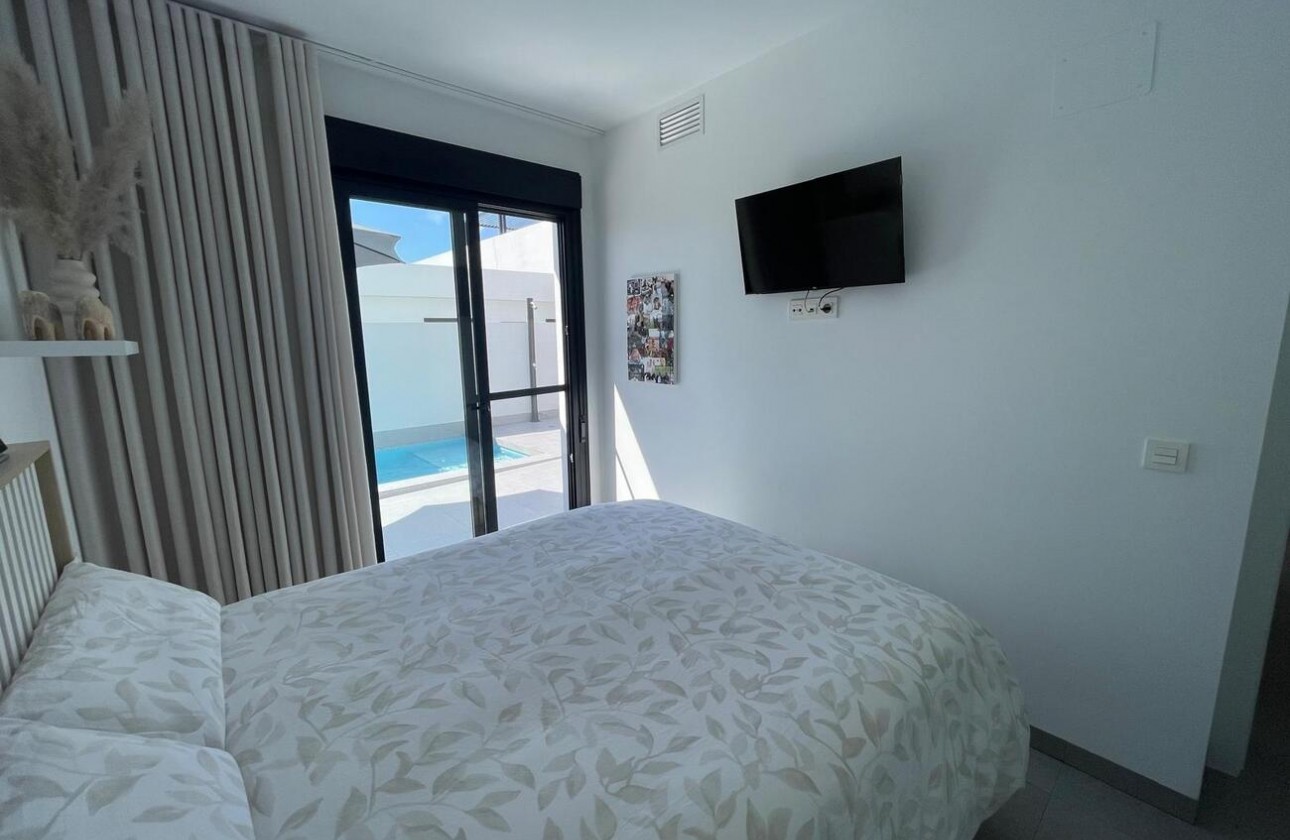 Reventa - Chalet - Roldan - Torre Pachecco