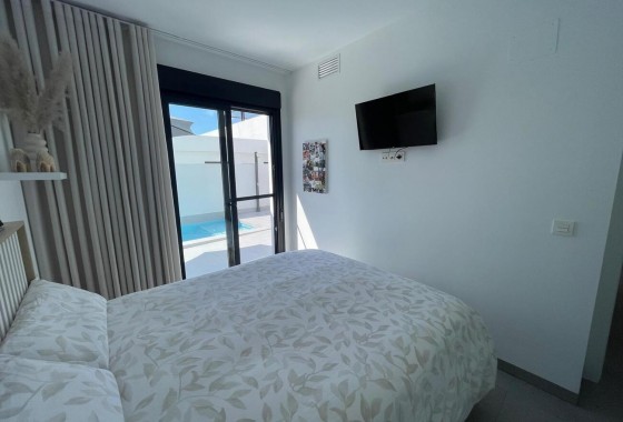 Reventa - Chalet - Roldan - Torre Pachecco