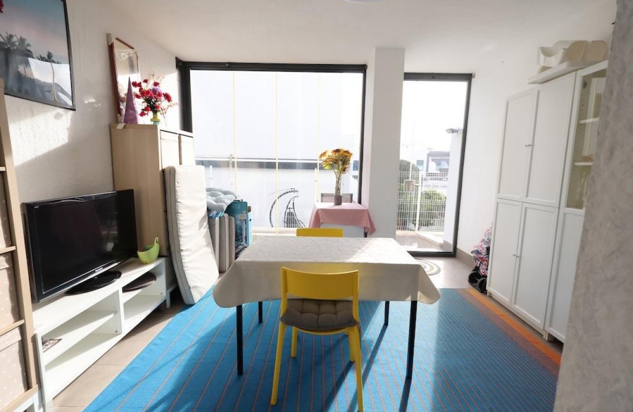 Resale - Bungalow - Orihuela Costa - Costa Blanca