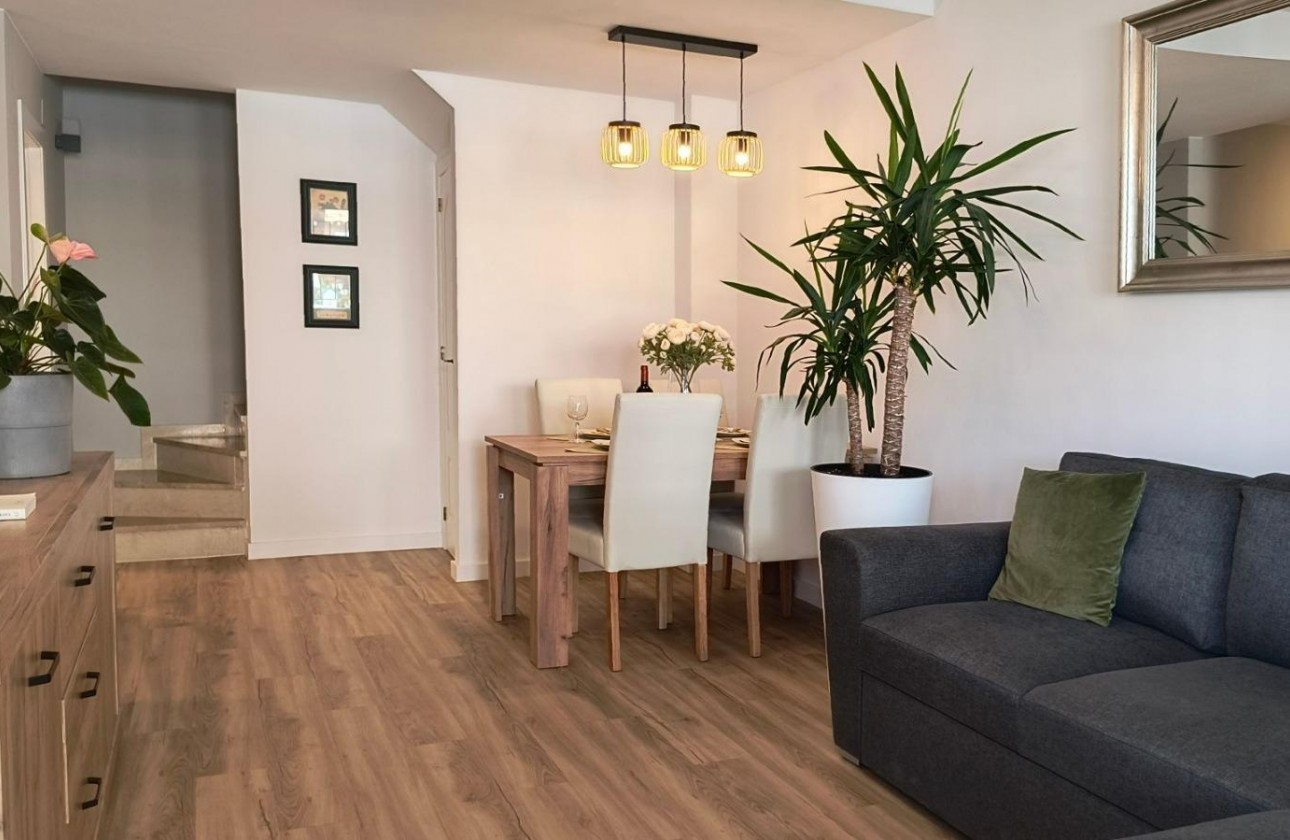 Revente - Villa - Orihuela Costa - Los Balcones