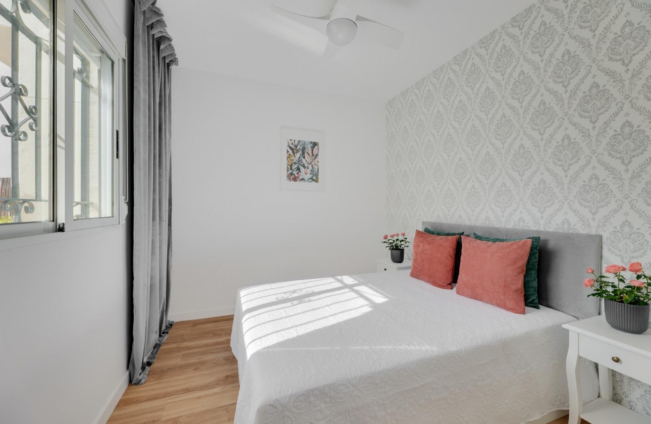 Revente - Villa - Orihuela Costa - Los Balcones