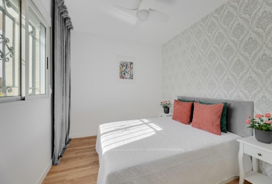 Revente - Villa - Orihuela Costa - Los Balcones