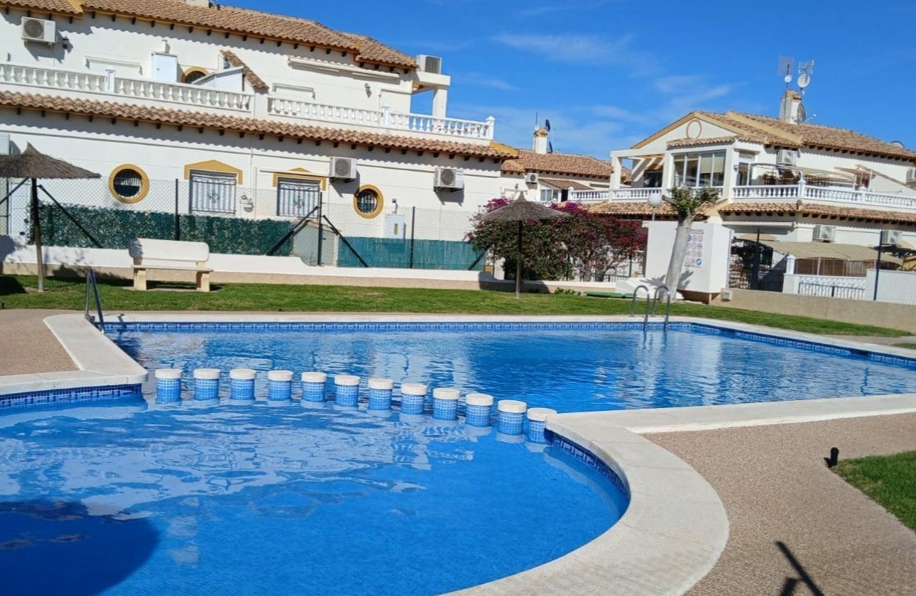 Revente - Villa - Orihuela Costa - Los Balcones