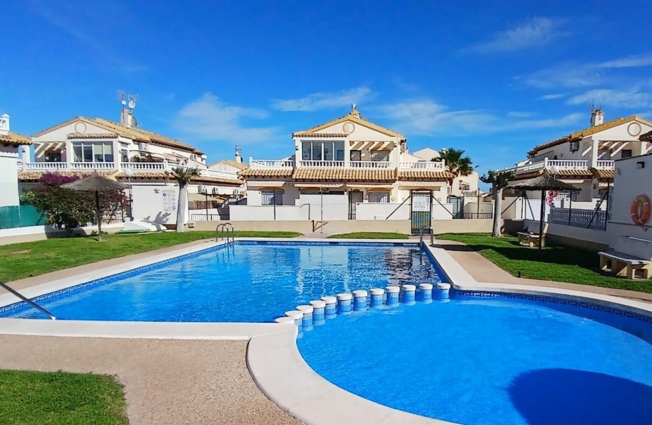 Revente - Villa - Orihuela Costa - Los Balcones