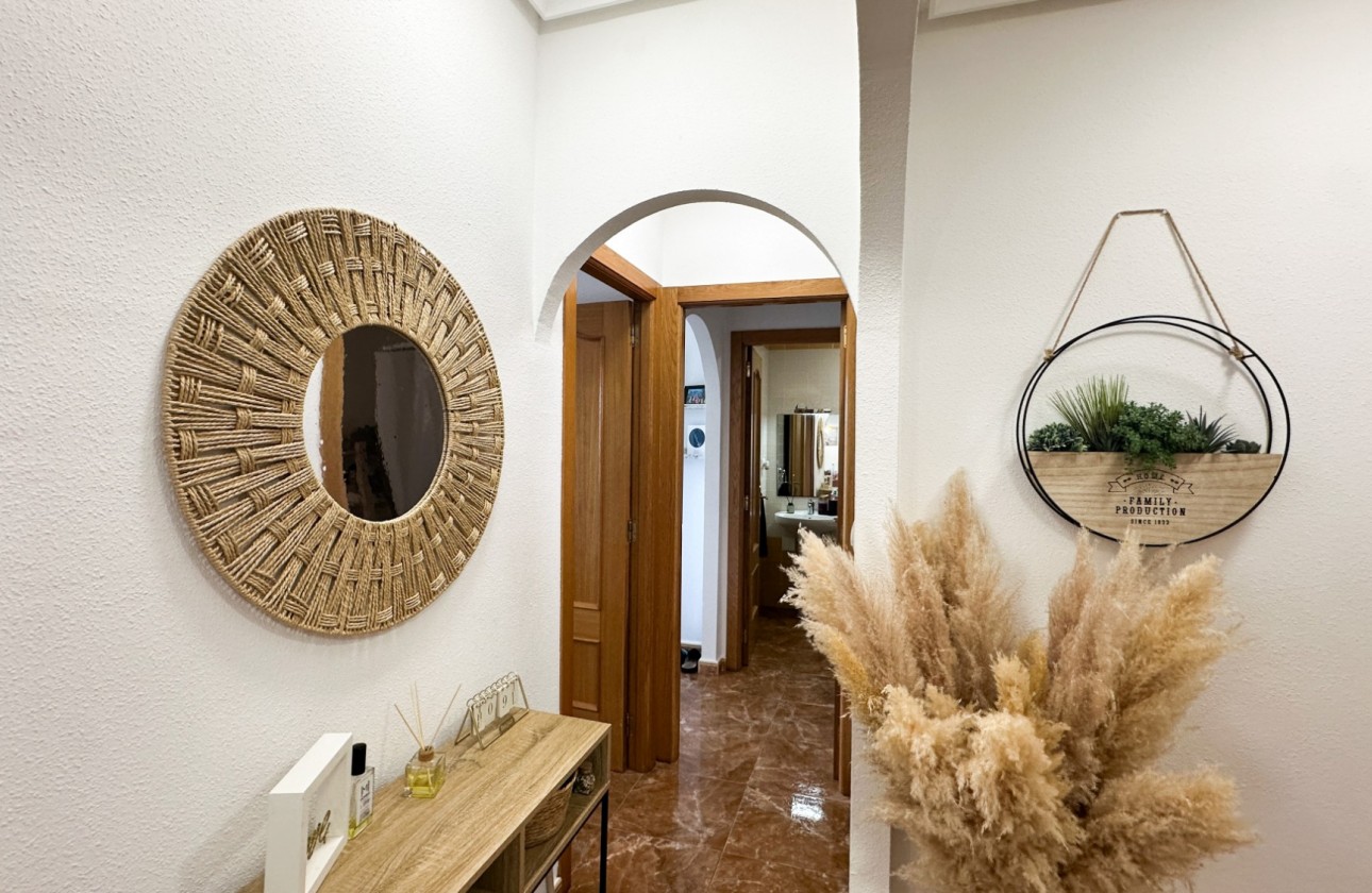 Resale - Apartment / flat - Guardamar del Segura - Costa Blanca