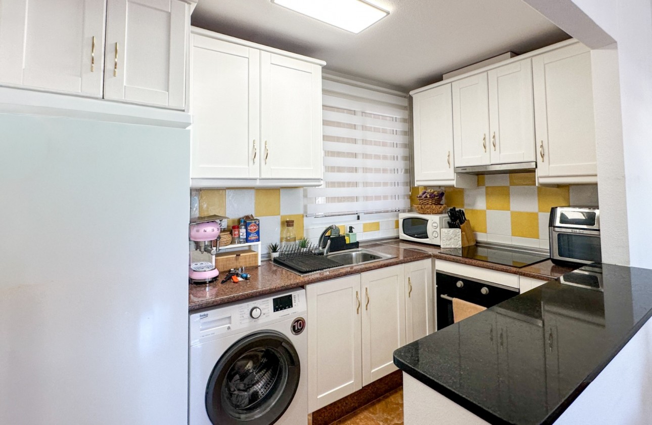 Resale - Apartment / flat - Guardamar del Segura - Costa Blanca