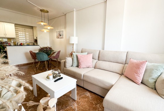Resale - Apartment / flat - Guardamar del Segura - Costa Blanca