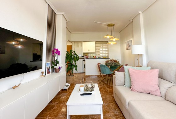 Resale - Apartment / flat - Guardamar del Segura - Costa Blanca