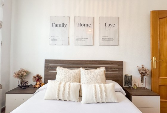 Resale - Apartment / flat - Guardamar del Segura - Costa Blanca