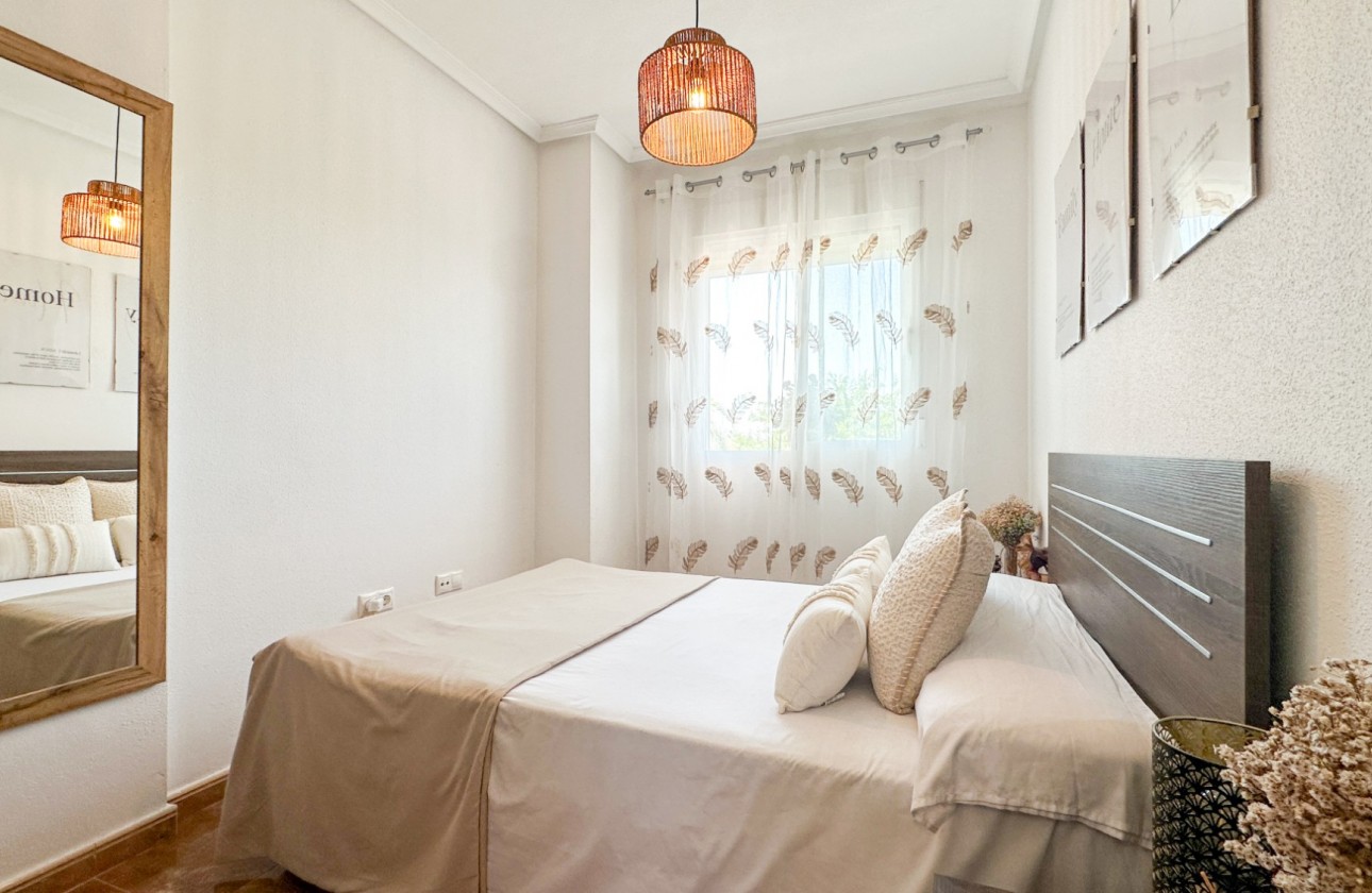 Resale - Apartment / flat - Guardamar del Segura - Costa Blanca