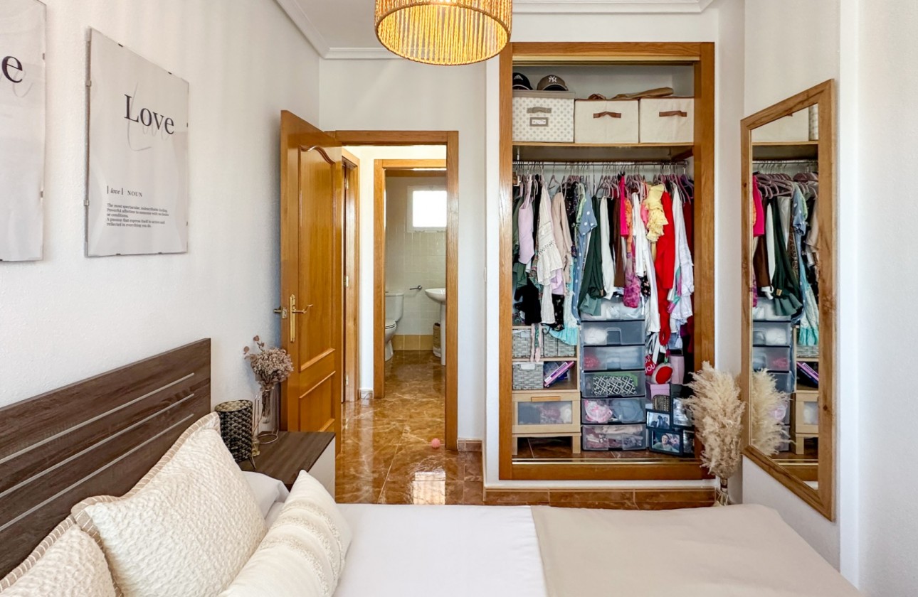 Resale - Apartment / flat - Guardamar del Segura - Costa Blanca