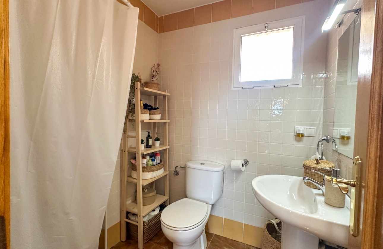 Resale - Apartment / flat - Guardamar del Segura - Costa Blanca