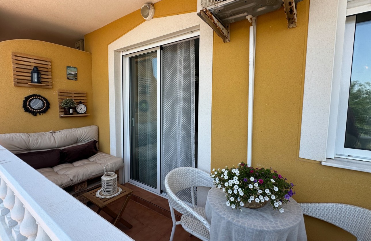 Resale - Apartment / flat - Guardamar del Segura - Costa Blanca