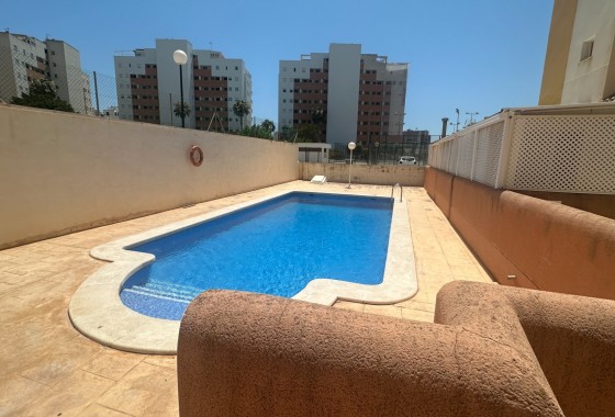 Resale - Apartment / flat - Guardamar del Segura - Costa Blanca