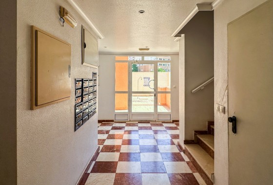 Resale - Apartment / flat - Guardamar del Segura - Costa Blanca