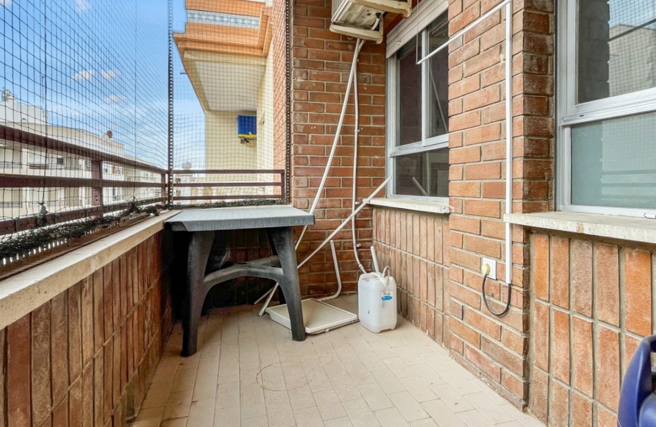 Resale - Apartment / flat - Guardamar del Segura - Costa Blanca