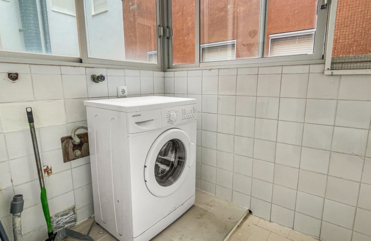 Resale - Apartment / flat - Guardamar del Segura - Costa Blanca
