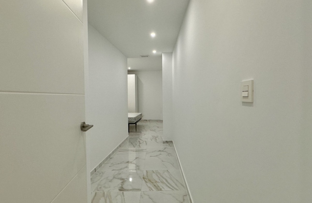 Resale - Apartment / flat - Torrevieja - Costa Blanca