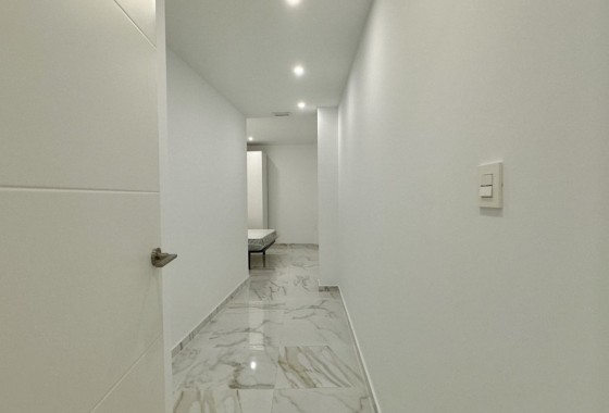 Resale - Apartment / flat - Torrevieja - Costa Blanca